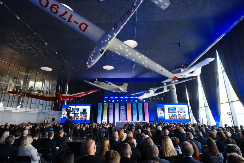 Politechnika Krakowska z radością zainaugurowała nowy rok akademicki