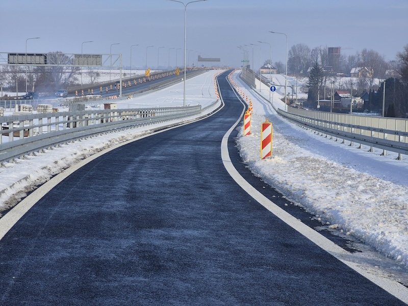 Nowy zjazd na S7 już otwarty. Ułatwienie dla kierowców na węźle Mistrzejowice