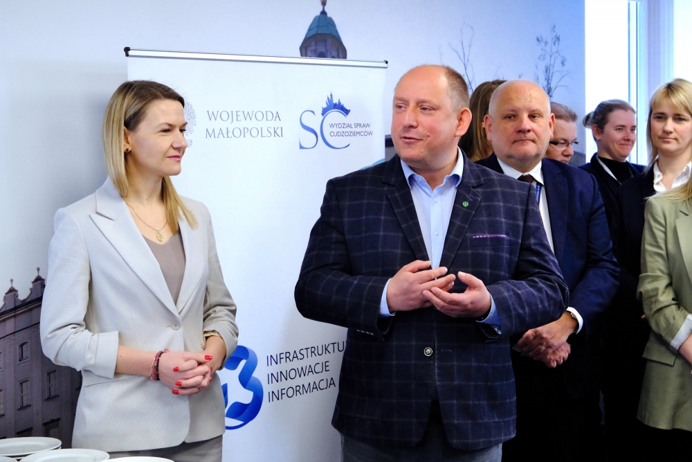 Niosąc nadzieję i pokój. Wielkanocne spotkania w Małopolskim Urzędzie Wojewódzkim