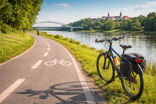 Pieniądze na rewitalizację, trasy rowerowe, kulturę i ekologię w zachodniej Małopolsce