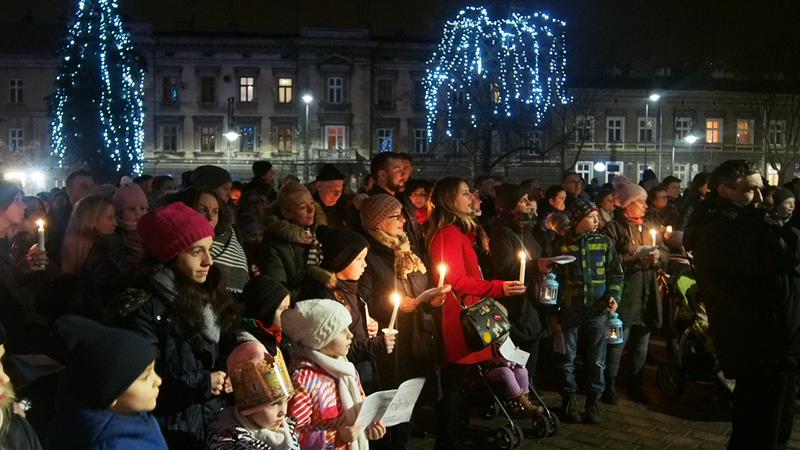 Wspólne kolędowania na Rynku Podgórskim (zdjęcia)