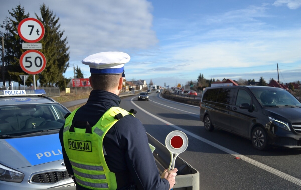Bezpieczniejsza Wielkanoc na drogach. Wypadków o niemal 40 procent mniej