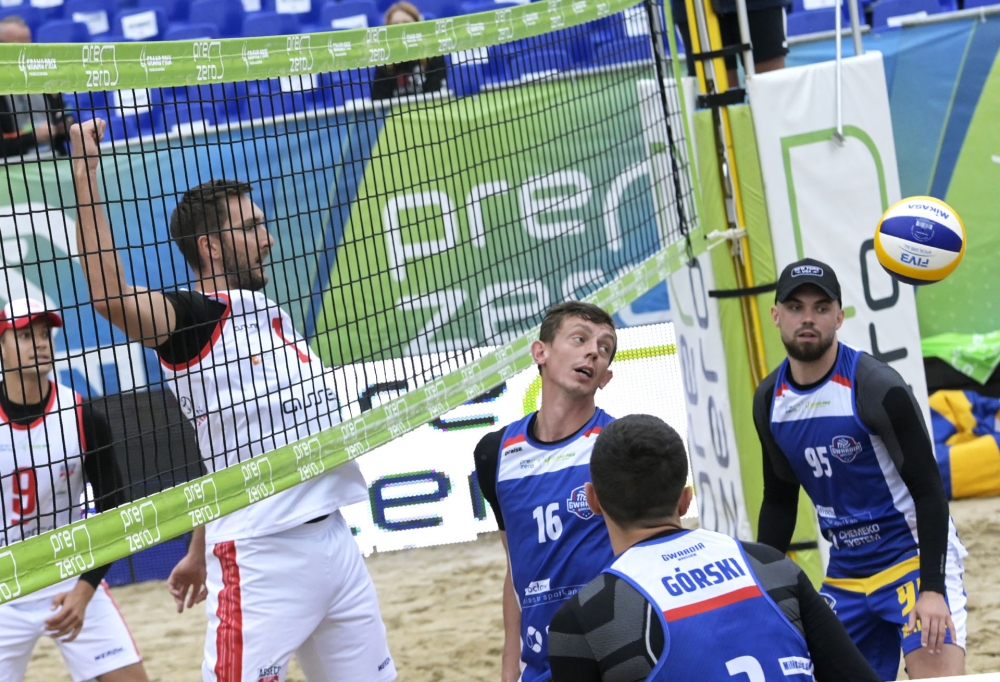 Deszczowy start PreZero Grand Prix w Krakowie (duża galeria)   