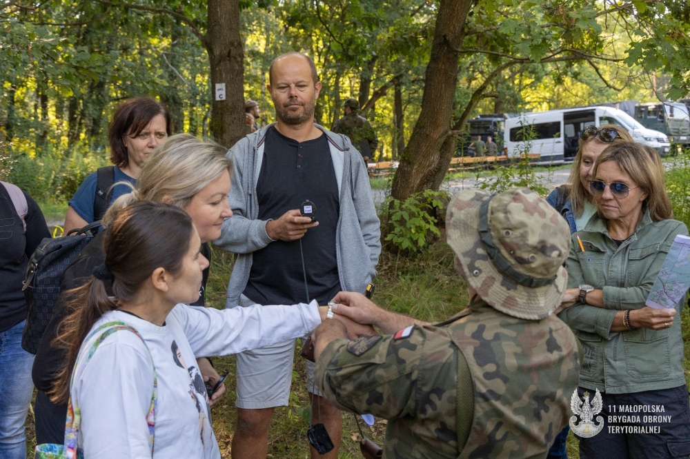 Pracownicy ARiMR z wojskowym przeszkoleniem