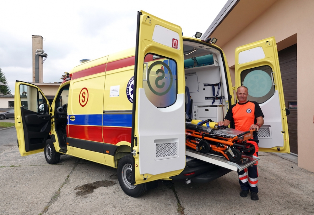 Sądeckie Pogotowie Ratunkowe ma kolejną nową karetkę