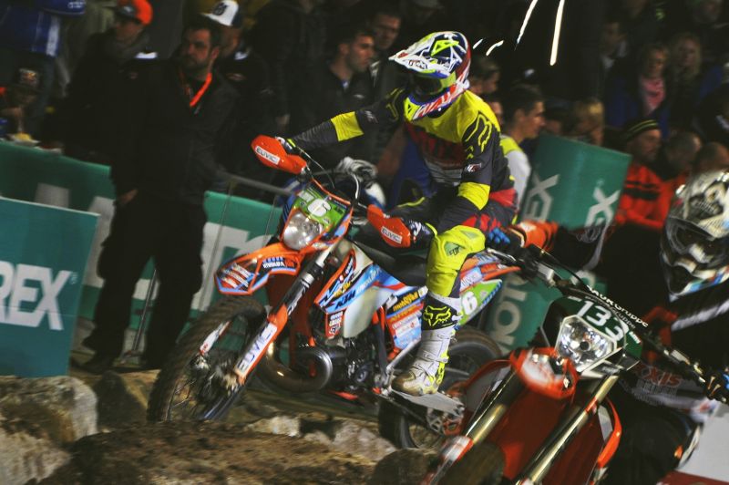 Oskar Kaczmarczyk już po 5 rundzie Mistrzostw Świata FIM SuperEnduro (zdjęcia)