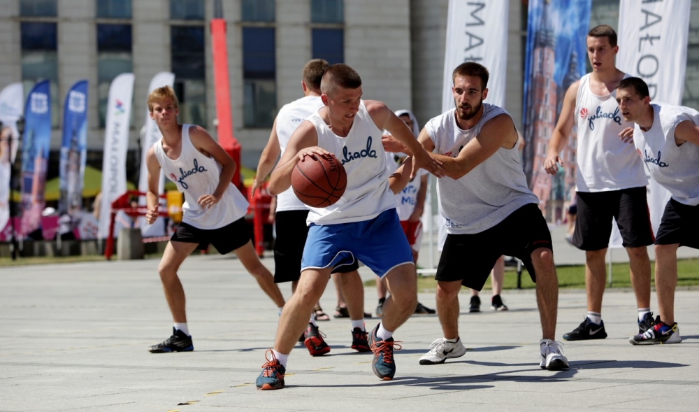 Turniej streetballowy JULIADA 2016 (zdjęcia)