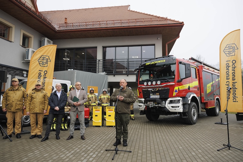 Samorządy z regionu z nowym sprzętem (zdjęcia)