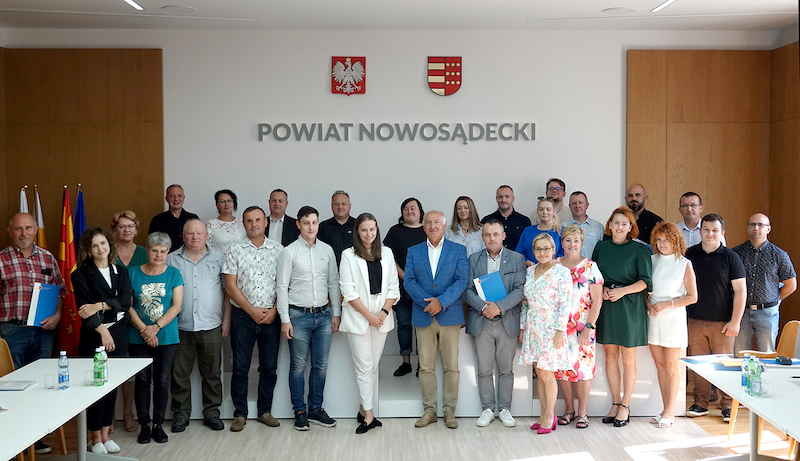 Szkółki Ginących Zawodów: 700 młodych ludzi i 56 instruktorów