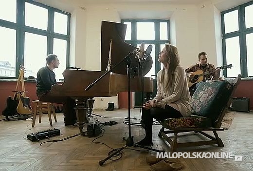 Jagoda Kret wydała swój pierwszy singiel pod tytułem "Home"