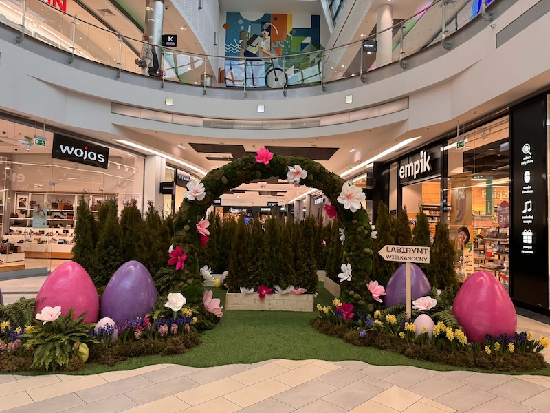 Zajączek, labirynt i rodzinna zabawa