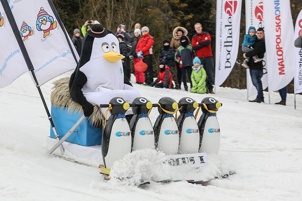 Zabawa na śniegu, czyli Mobilna Ścigacka na Kotelnicy Białczańskiej
