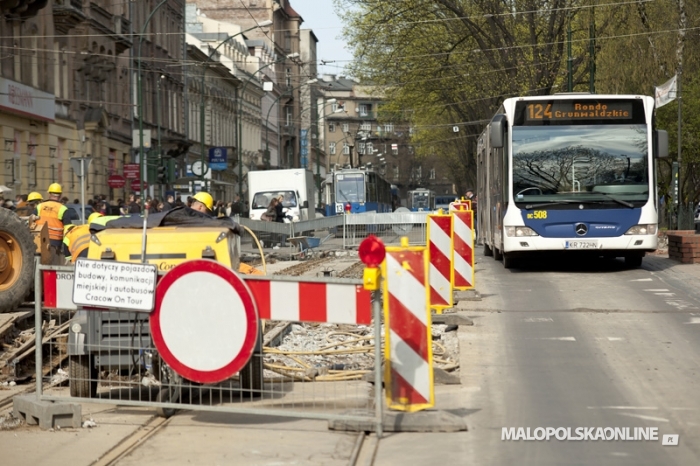 Kraków: remont pod Bagatelą (zdjęcia)