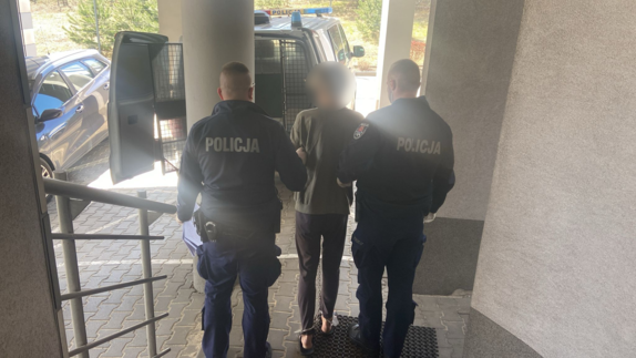 Pobił babcię, trafił do aresztu