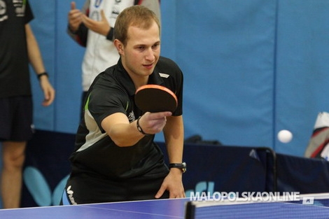 Tenis stołowy. Gorce liderem