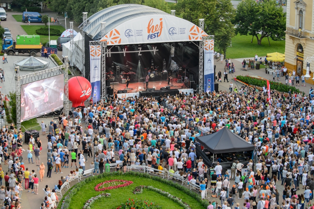 Hej Fest: tysiące na koncercie w Krynicy, teraz pora na Gubałówkę