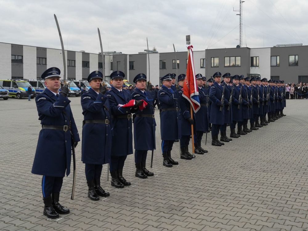 55 nowych policjantów złożyło ślubowanie