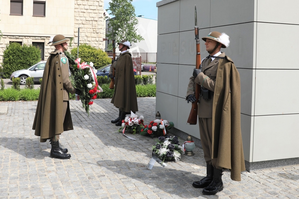 Funkcjonariusze Straży Granicznej upamiętnili 90. rocznicę śmierci Józefa Piłsudskiego