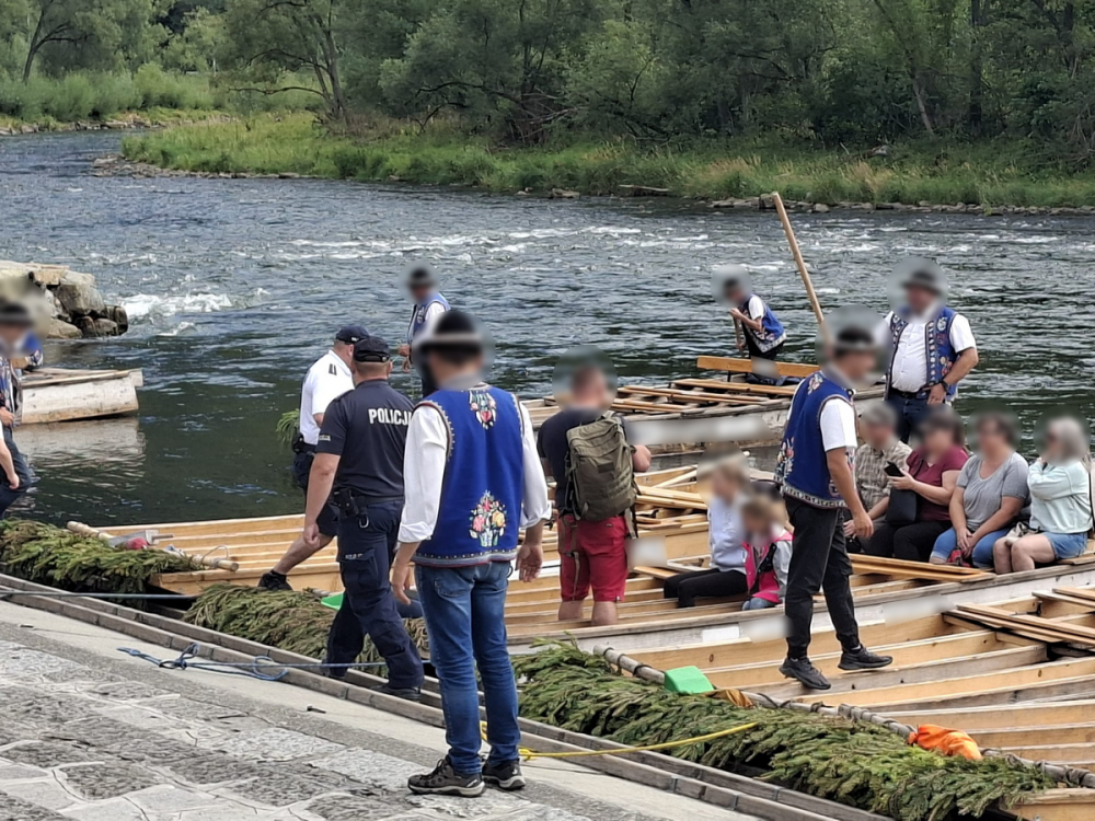 Trzech flisaków pod wpływem alkoholu. Policyjne kontrole przed spływem Dunajcem