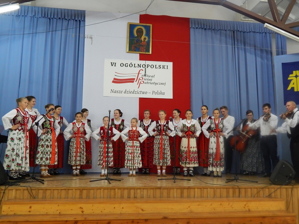 I miejsce Skrzypnianek na Ogólnopolskim Festiwalu Pieśni Patriotycznej w Krakowie
