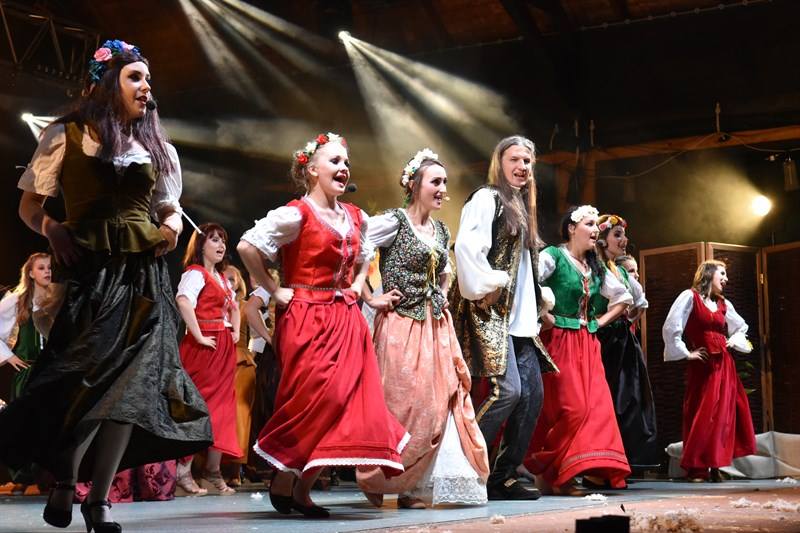 IX Międzynarodowy Multimedialny Festiwal Sztuki Małopolska Karpaty OFFer