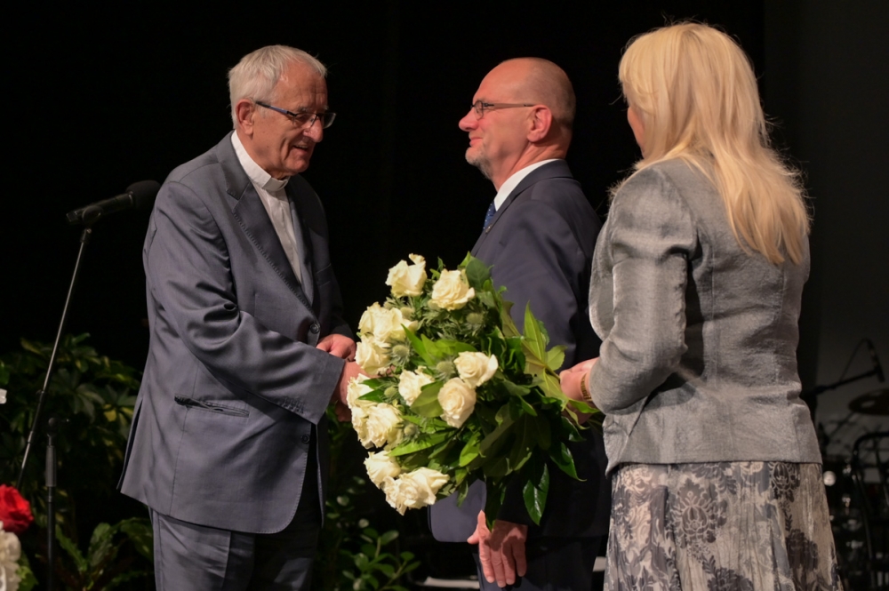 Ksiądz prałat Stanisław Szyszka Honorowym Obywatelem Zakopanego (zdjęcia)