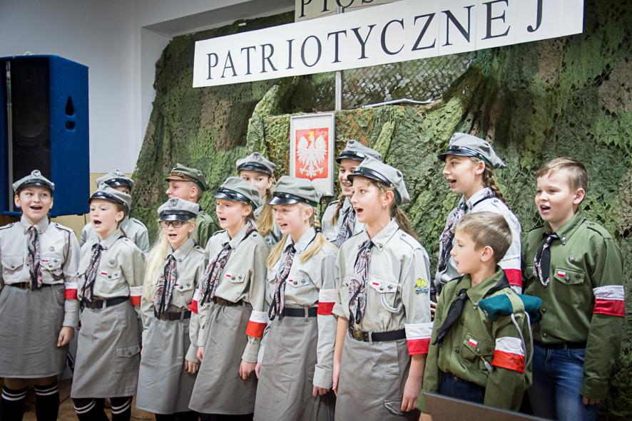 Festiwal Piosenki Patriotycznej w Ochotnicy Dolnej (zdjęcia)