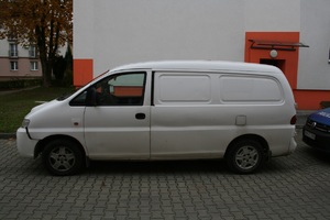 Spowodowała kolizję i odjechała. Miała blisko trzy promile!