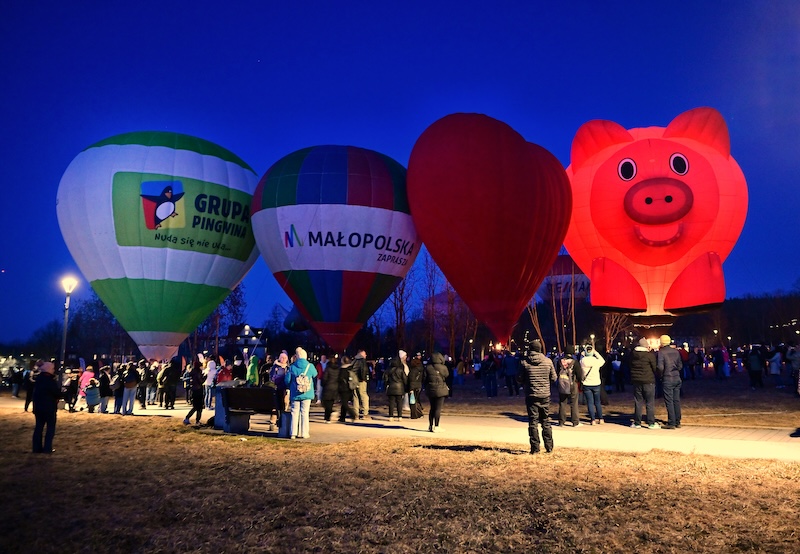 Magiczny spektakl na niebie. Balony zachwyciły tłumy (zdjęcia)