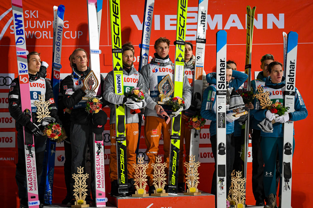 PŚ: Polacy poza podium. Padł rekord skoczni (zdjęcia)
