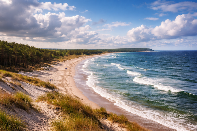 Cieplejsza sobota, wietrzna i chłodniejsza niedziela