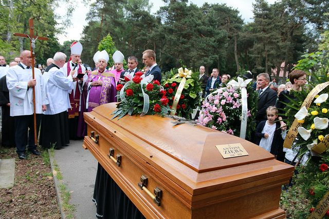 Obrona życia była jego pasją. Pożegnanie śp. Inż. Antoniego Zięby (zdjęcia)