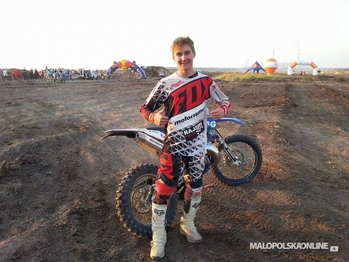 Zawody enduro w KWB Bełchatów. Tadeusz Błażusiak drugi, Oskar Kaczmarczyk 13.