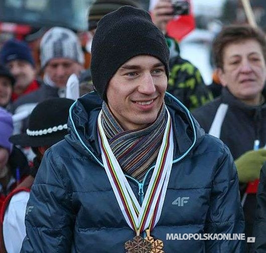 Stoch deklasuje