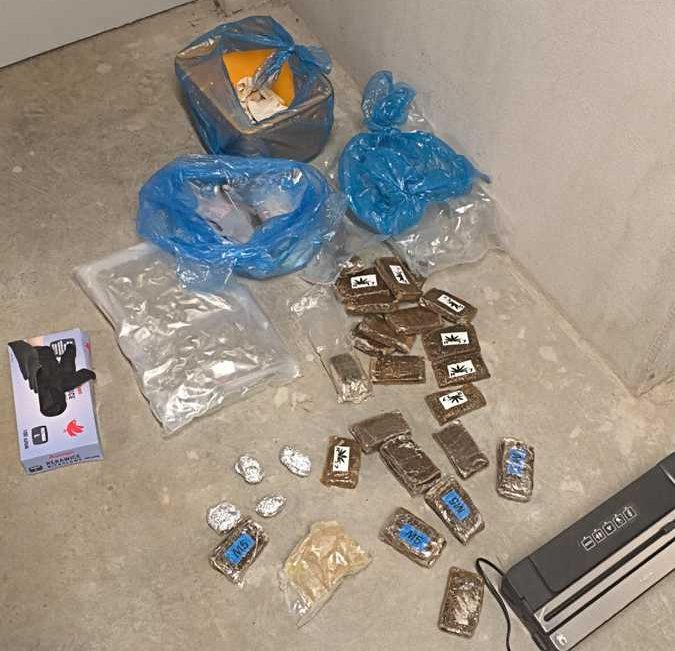 4 kilogramy narkotyków - dwóch mężczyzn trafiło do aresztu