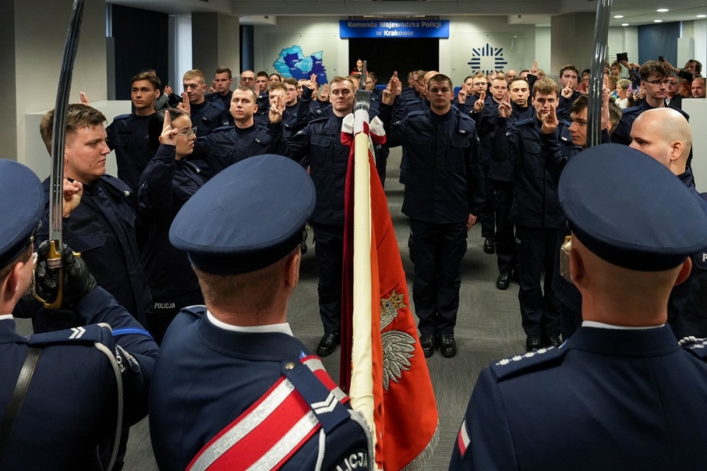 Uroczyste ślubowanie nowych policjantów