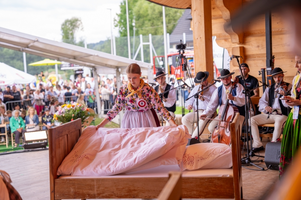 Kandydatki do tytułu nośwarniyjsej zmierzyły się w konkurencjach codziennych (zdjęcia)