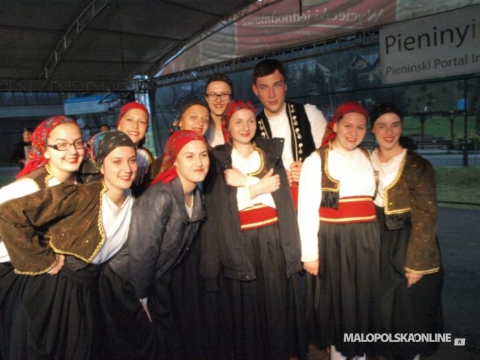 Fantastycznym występem przegnali deszcz w Szczawnicy