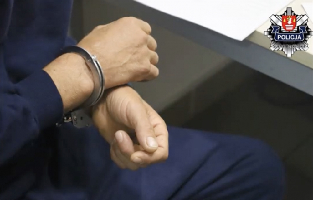Ponad 3 promile za kierownicą. 44-latek zatrzymany po awanturze na parkingu (video)