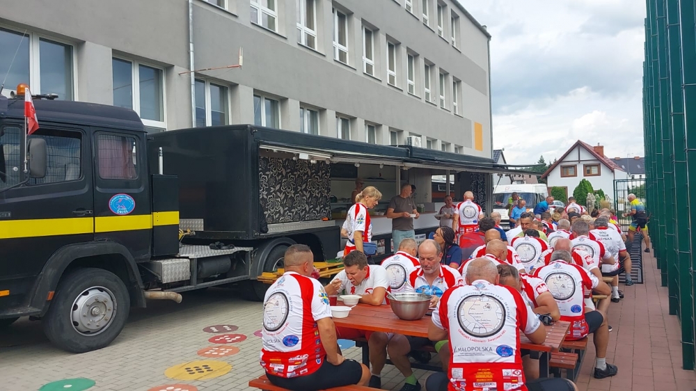 Pielgrzymi na rowerach dotarli do Wielkopolski (zdjęcia)