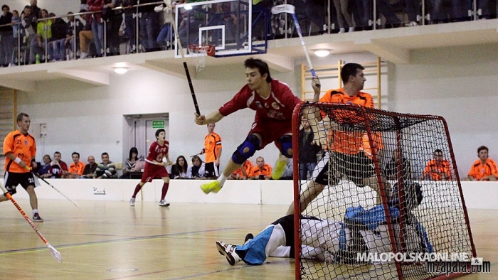 Unihokej. Inauguracyjne derby Ekstraklasy Seniorów dla Mistrzów! (zdjęcia)