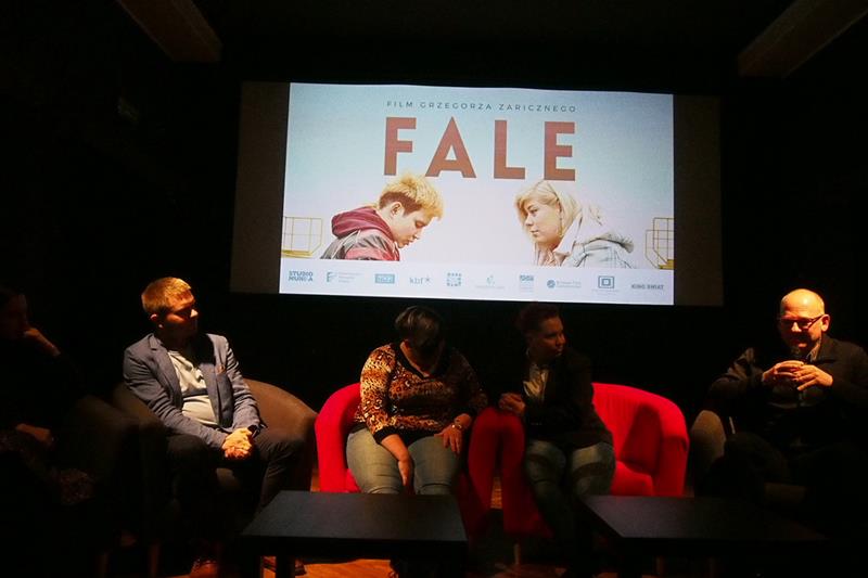 Pokaz prasowy filmu „Fale” (zdjęcia)