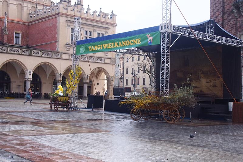 Wkrótce Targi Wielkanocne na Rynku Głównym w Krakowie (zdjęcia)