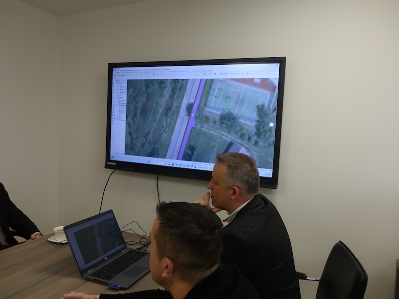 Kolejne odcinki chodników