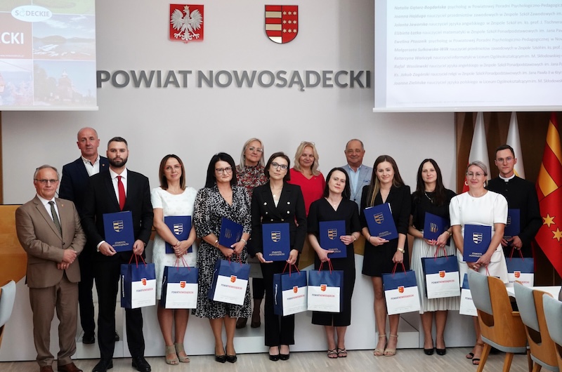 Nauczyciele z Powiatu Nowosądeckiego mianowani