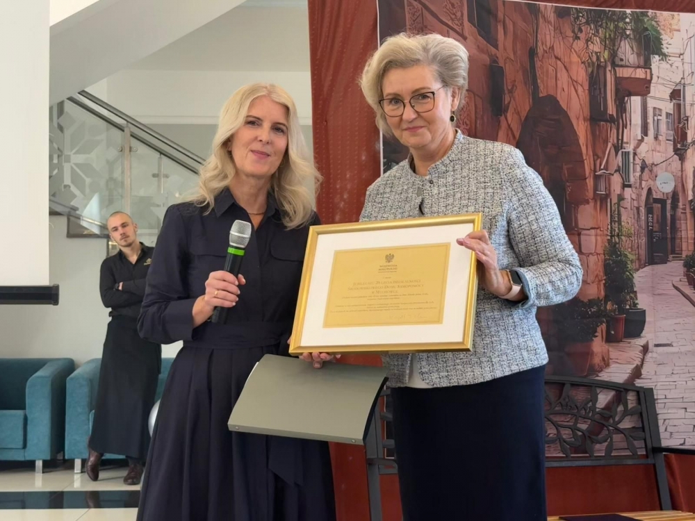 20 lat pomocy i wsparcia