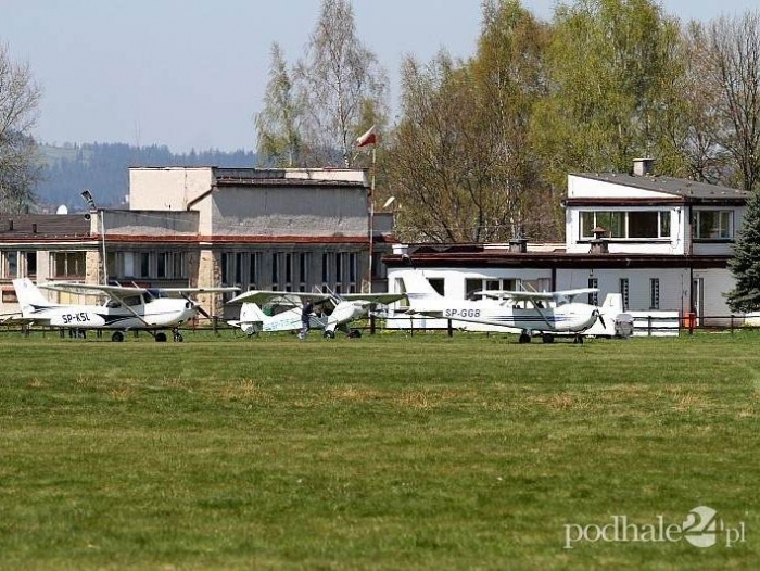 Budowa portu lotniczego obsługującego ruch pasażerski - tematem środowego spotkania władz Nowego Targu z Prezesem Aeroklubu Polski
