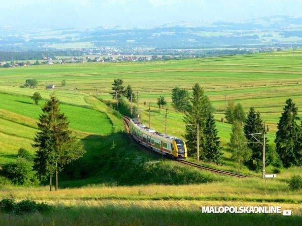 Nowy przebieg korytarza transeuropejskiego na linii kolejowej Kraków - granica polsko - słowacka