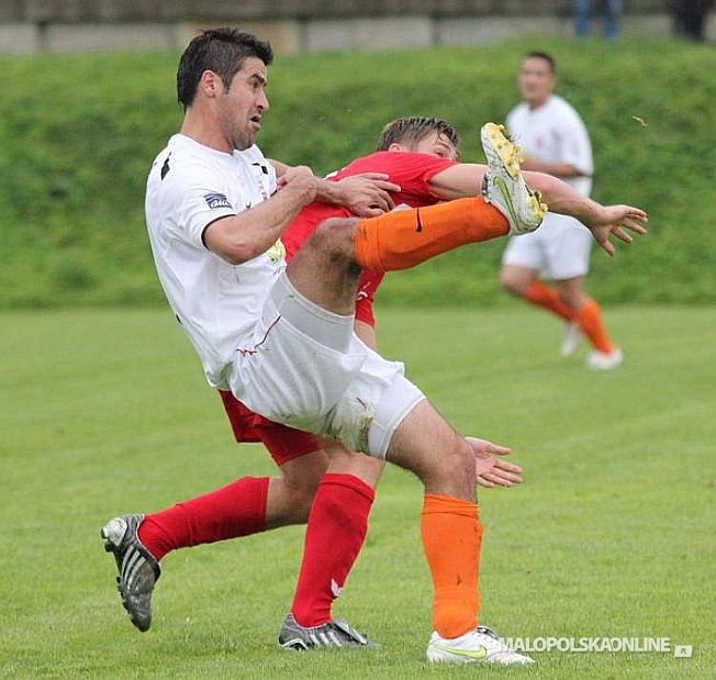 Podhalańskie akcenty w trakcie sparingu piłkarskich ligowców Górnik Zabrze - Kolejarz Stróże (zdjęcia)