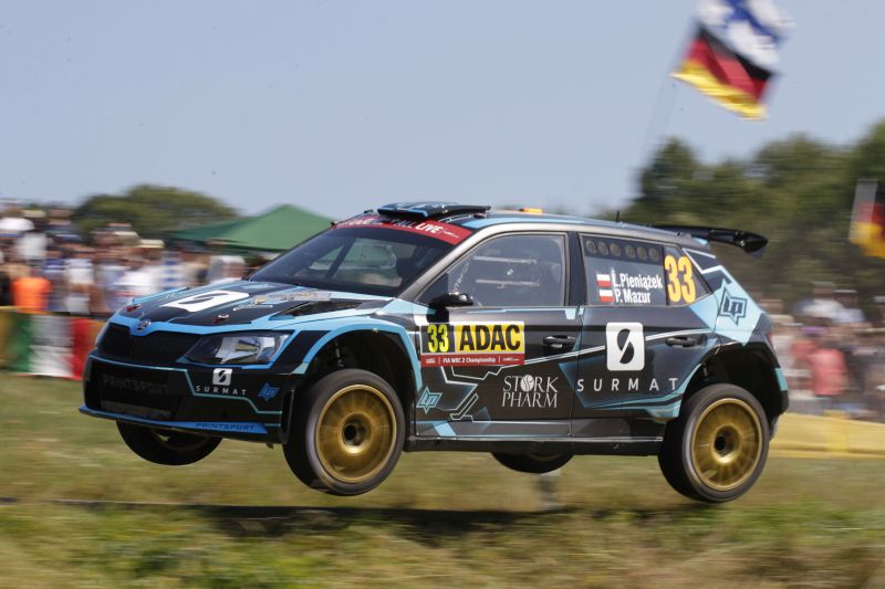 Łukasz Pieniążek (Printsport Racing, Skoda Fabia R5) pnie się w górę klasyfikacji WRC 2 podczas 36. Rajdu Niemiec